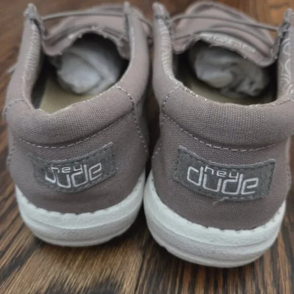 Hey Dude Youth Size 2 - Picture 2 of 4